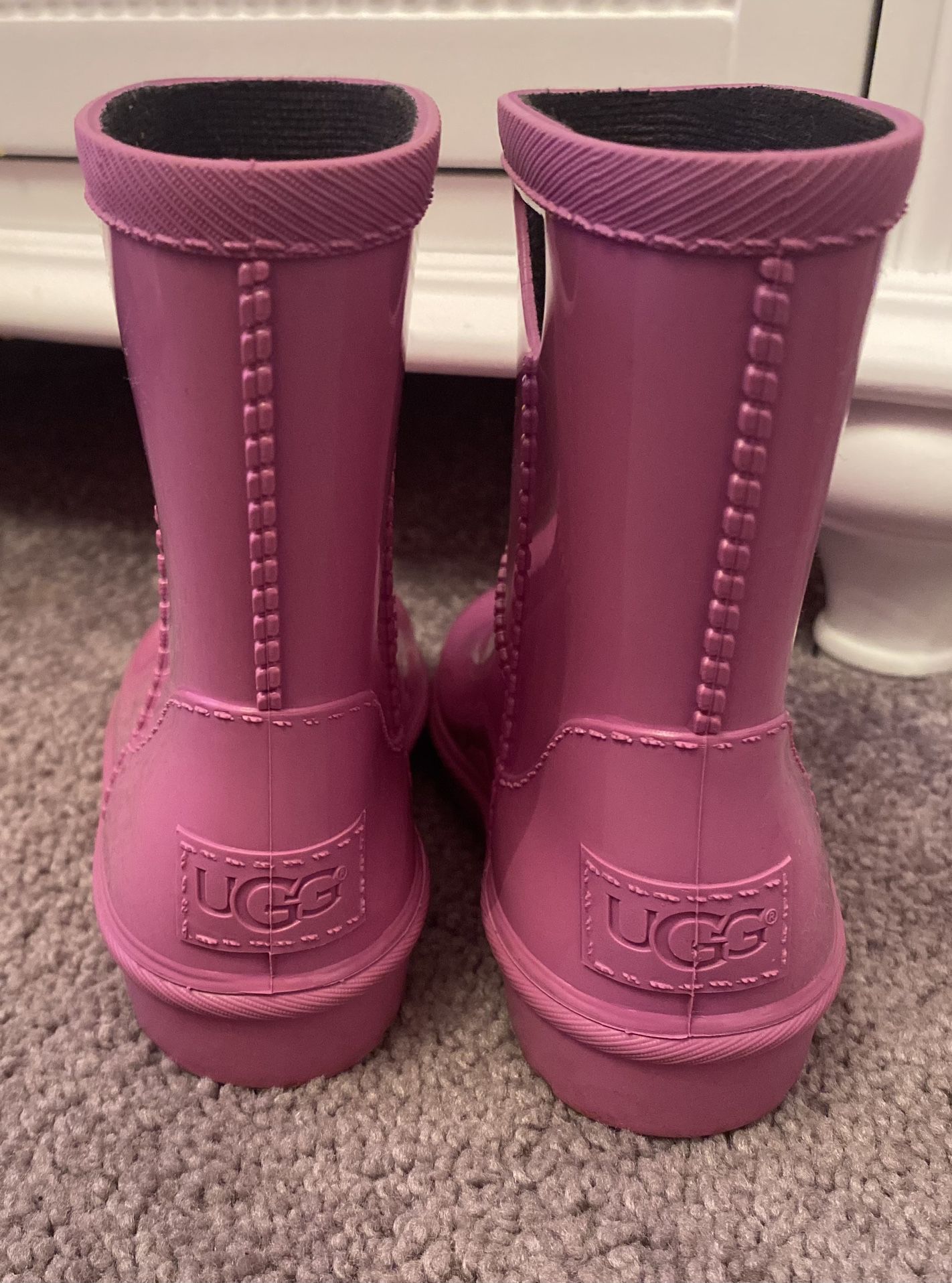 Ugg Rain Boots- Size 7 Kids