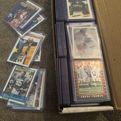 Sports Cards: (Great Condition)