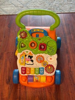 VTech Sit-to-Stand Learning Walker – Great Condition