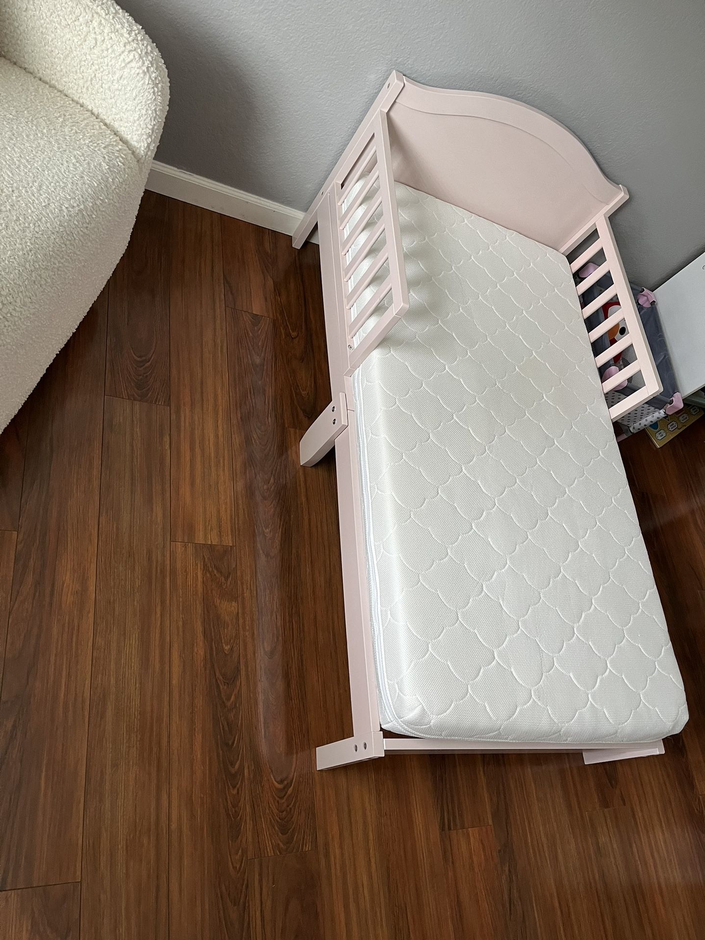 Pink Toddler Bed With Newton Mattress