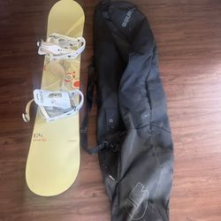 Snowboard Salomon Radiant W Case