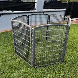 Six Panel Dog Fence 35” Height By 25” Wide Each Panel…IN FAIR CONDITION…SEE ALL PICTURES.. AS IS… $25
