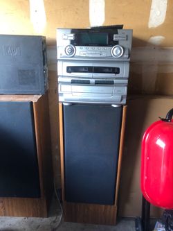 Vintage stereo and speakers