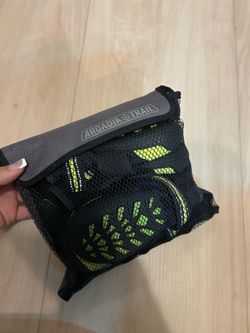 dog shoes / clothes