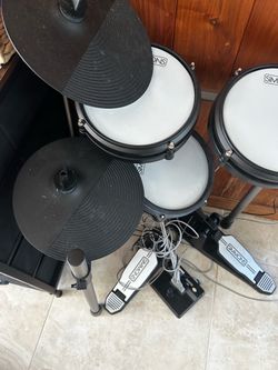 Simmons Titan 20 Electronic Drum Kit