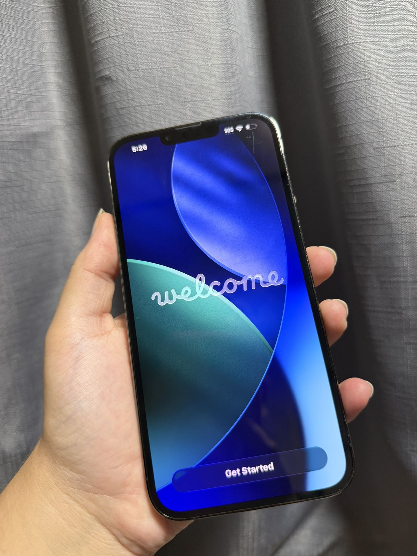 iPhone 13 Pro Max 128GB in Mint condition fully unlocked for any carrier🎄🎁