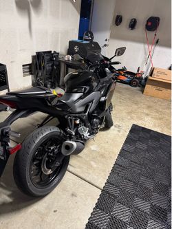 2026 YAMAHA YZF R3