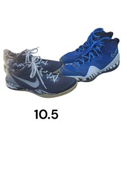 sz 10.5 NIKE