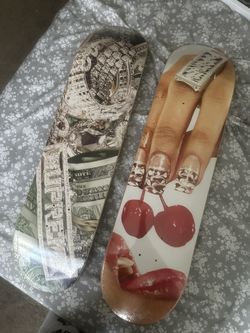 Supreme Skateboard