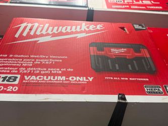 Milwaukee vacuum M18 new