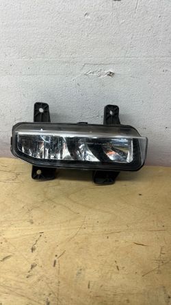 2019-2024 DODGE RAM 1500 LED RH PASSENGER-SIDE OEM FOG LIGHT 199513