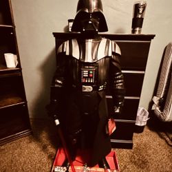 4ft Star Wars Darth Vader 