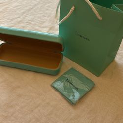 💯 Authentic Eyeglass Case With Paper Bag, Tiffany &Co