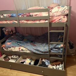 Bunk Bed 