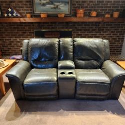 2 Leather Recliners Electric