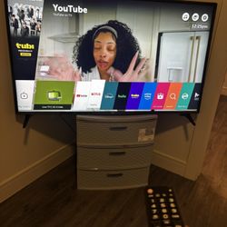 50 Inch Smart TV 