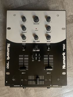 NUMARK DM-950 DJ MIXER DM9502-Channel Mixer Turntablist Deejay