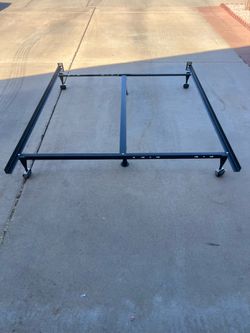 Queen sized metal bed frame