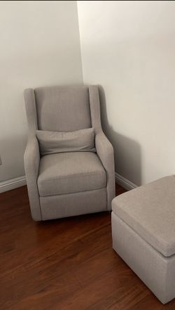 Nursery Glider Chair