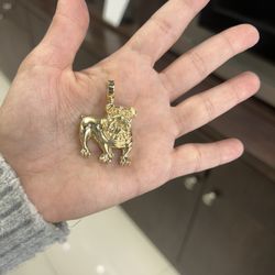 Pendant Charm Yellow Gold 14k. Bulldog