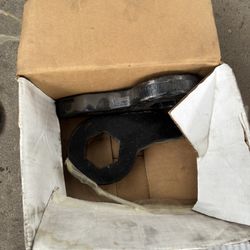 Torsion Keys / Rear Shocks 