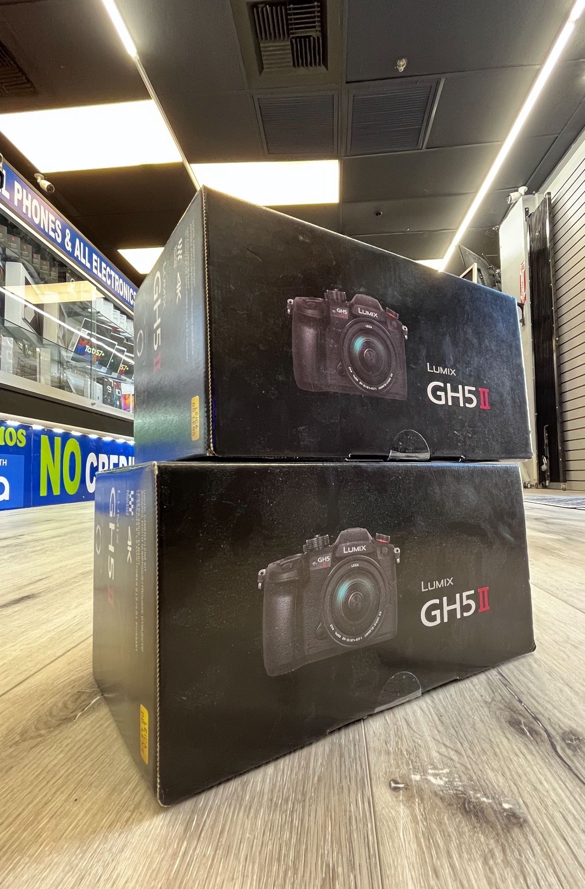 LUMIX GH5 ii (Take It Home In Payments/ llévalo a casa en pagos 