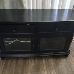 Dresser/TV Stand 
