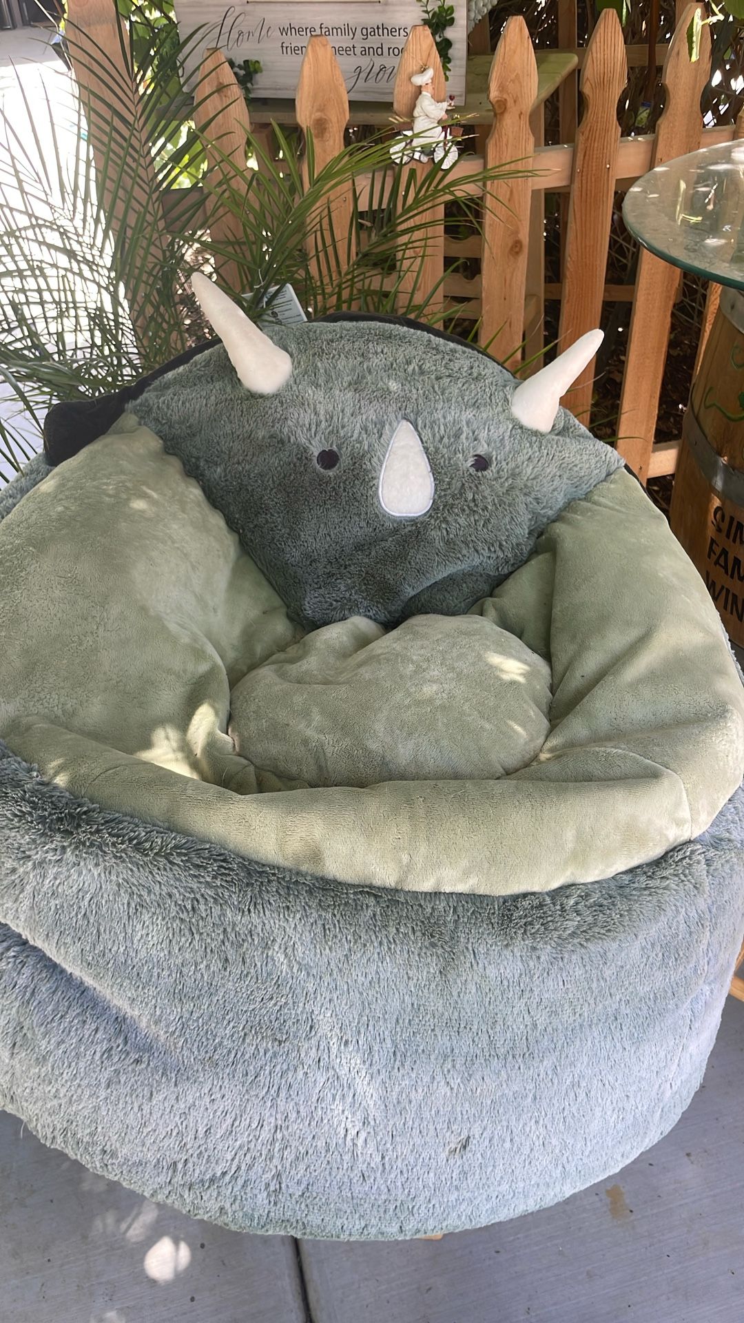 Dinosaur bean bag chair for kids Free