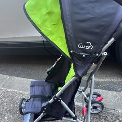 Kolcraft Umbrella Stroller like new - $40