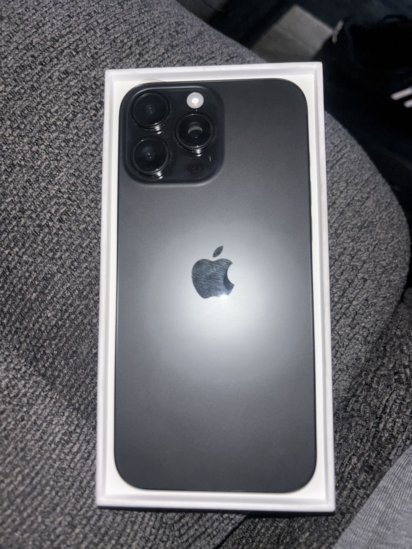 iPhone 15 Pro Max