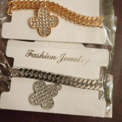 ankle bracelet 