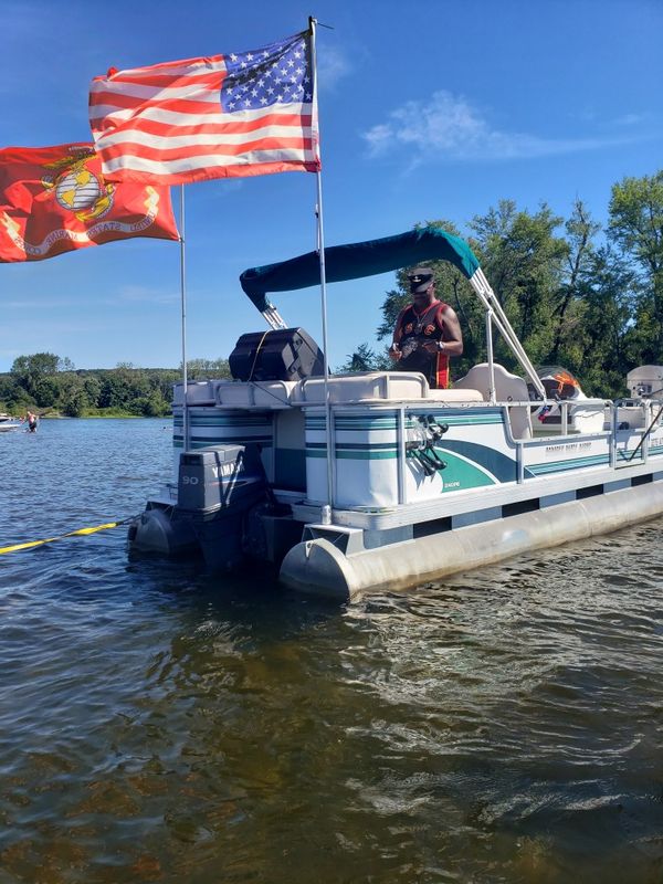 Pontoon boat 24 foot for Sale in Bristol, CT OfferUp