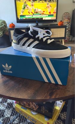 Adidas skateboarding shoes