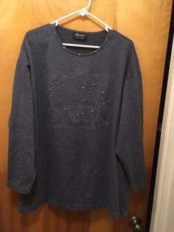 Women’s sweatshirt, size 3X