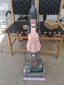 Dyson DC07 Pink Upright Vacuum