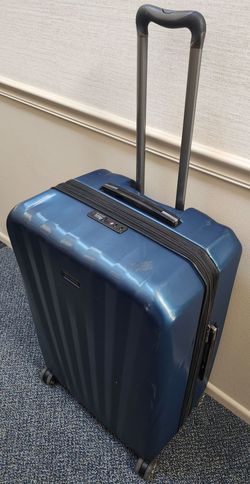 Ricardo hard shell spinner luggage, 28x20x12