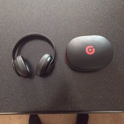 Beats Studio³ Wireless Headphones – Great Condition