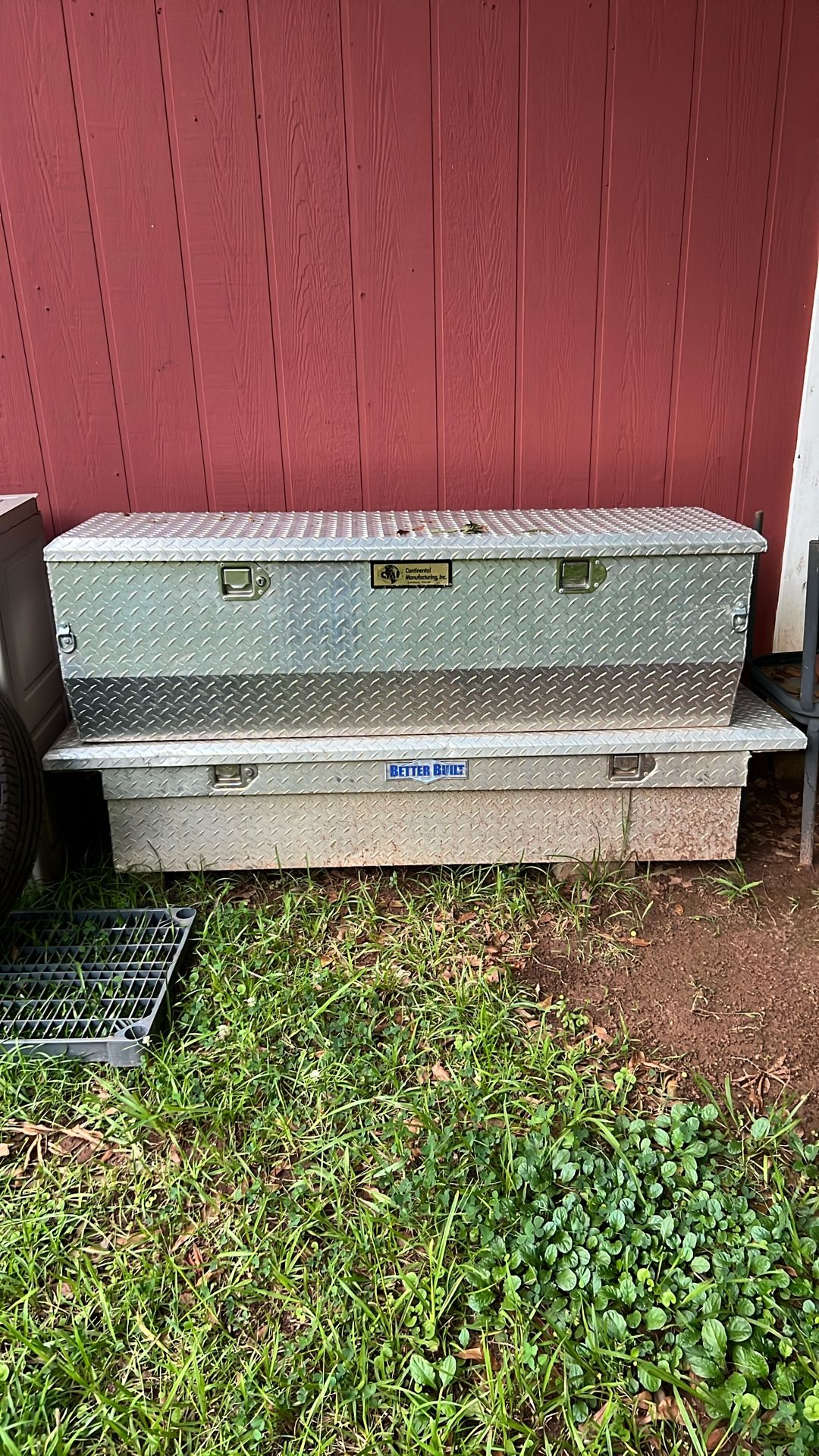 (1) - Fit Inside TRUCK BED TOOL BOX $ 50.00
