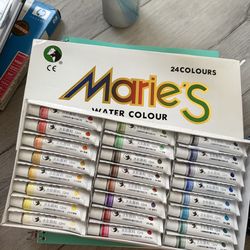 Arts and crafts things