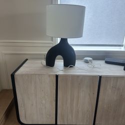 Arlis Ceramic Table Lamp