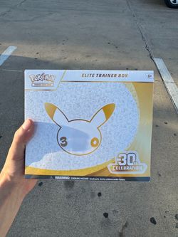 Pokémon 30th Anniversary ETB New