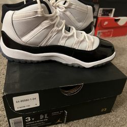 Jordan 11 Retros, Size: 3