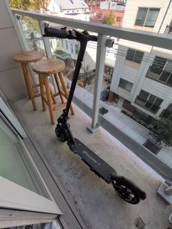 isinwheel Electric Scooter – For Parts or Repair