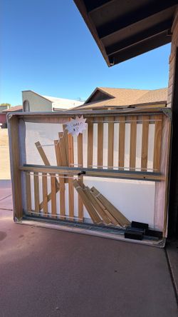 Bed box springs & frames