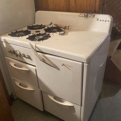 Nange 4 Burner White Stove 