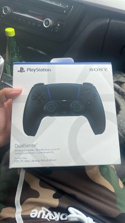 PS5 controller