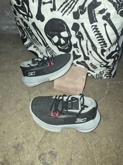 Under Armour 11k Shoes