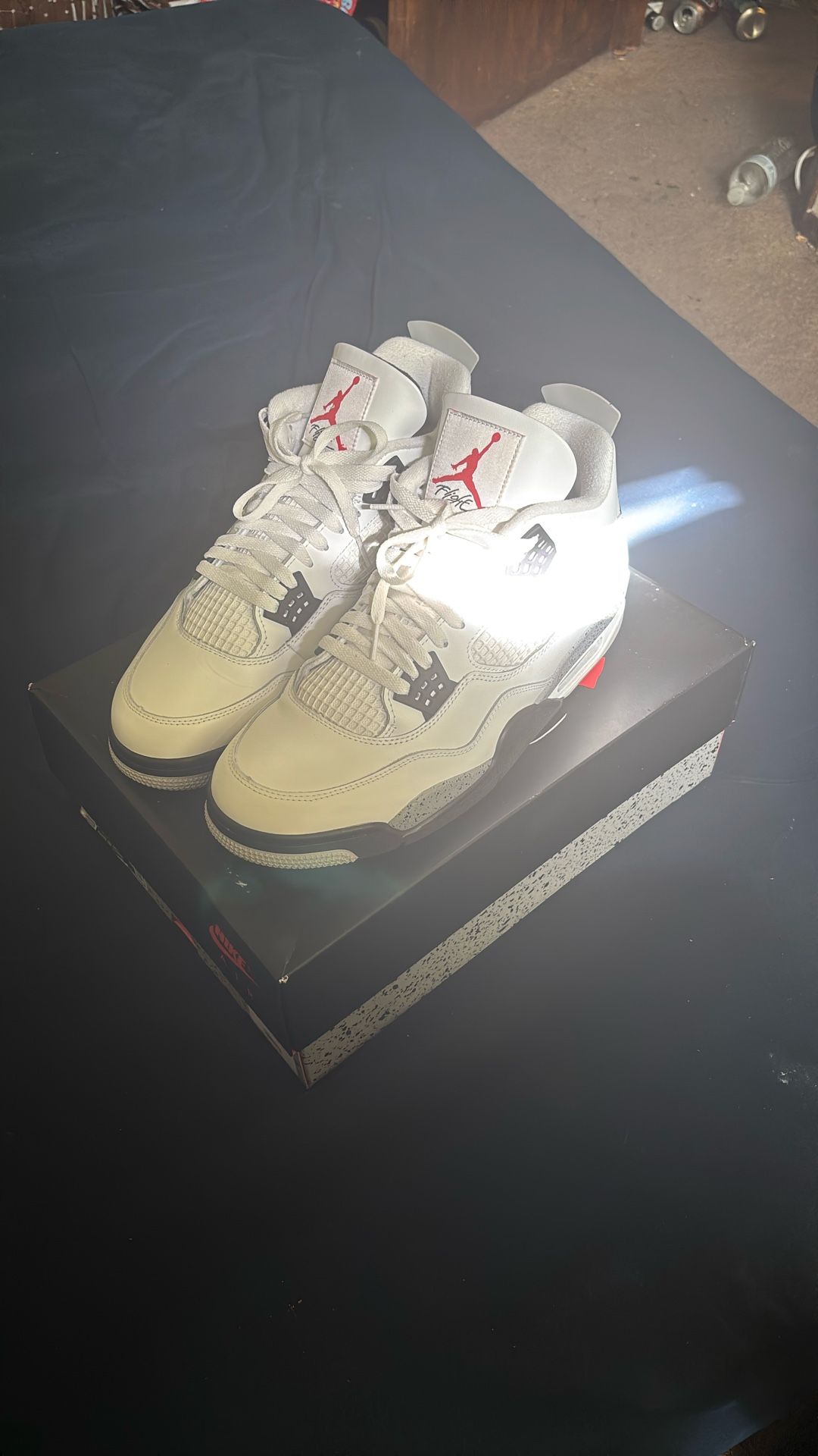 Jordan 4 Retro
