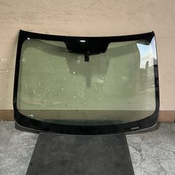 15-19 Lincoln Mkc Front Windshield wind shield glass cristal 2015 2016 2017 2018 2019