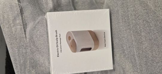 Electric Oil Scalp Brush Vibration Massage Tool